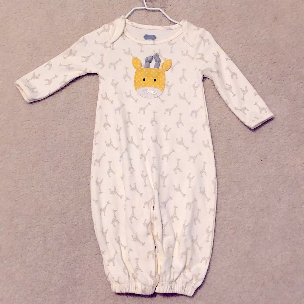 MudPie Giraffe Sleep Gown NWT 0-3 months